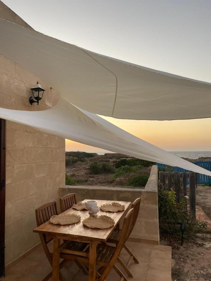 La Finestra A Tramontana Apartment Favignana Luaran gambar